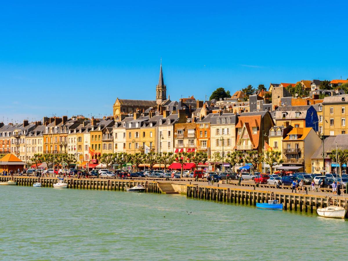 Apartment Les Jardins Du Yacht Club By Interhome Deauville Eksteriør bilde
